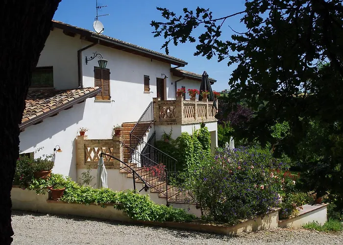 La Del Picchio Country House *