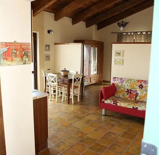 La Del Picchio Country House *