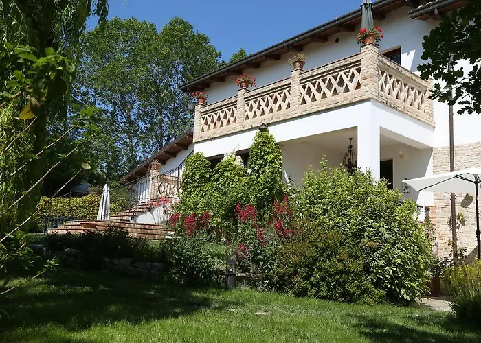 La Del Picchio Country House *